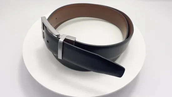 O mais novo cinto social masculino reversível com design de moda (35